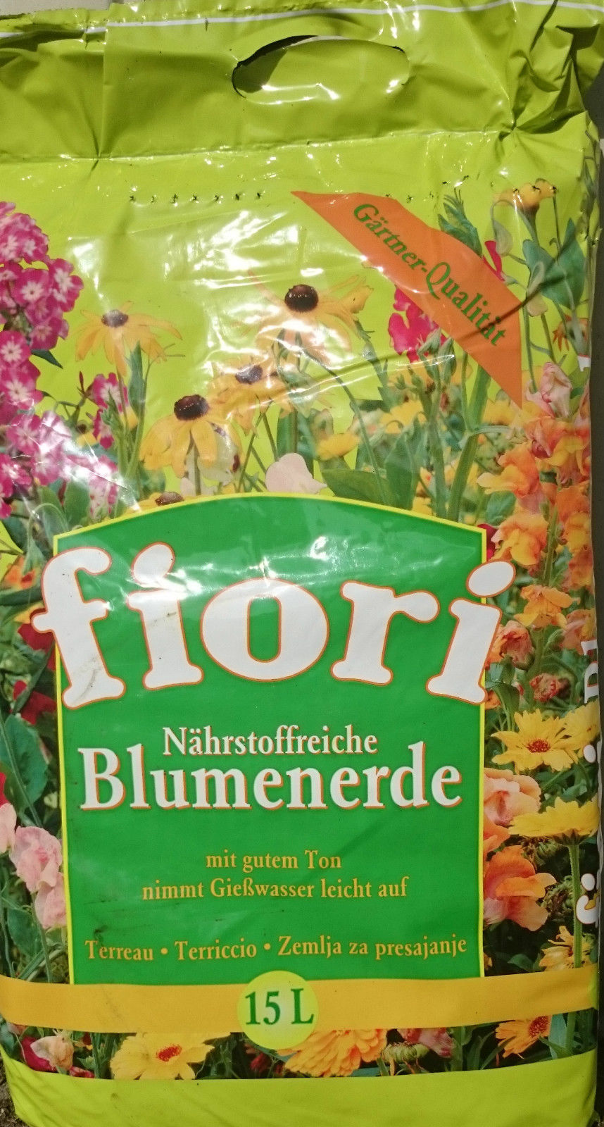 fiori Blumenerde 15 l | Erden | Dünger &amp; Erden | Produkte | Online Shop ...